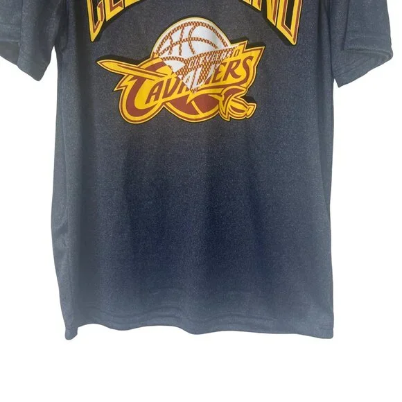 Cleveland Cavaliers NBA Tshirt Mens Large Blue Short Sleeves - Picture 4 of 7